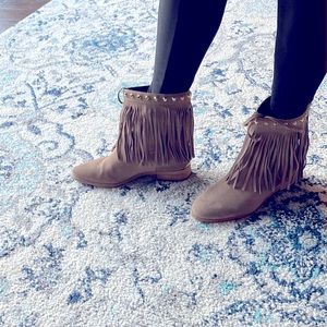 Worn once!  Michael Kors woman’s size 8 boots with gold studs and fringe!